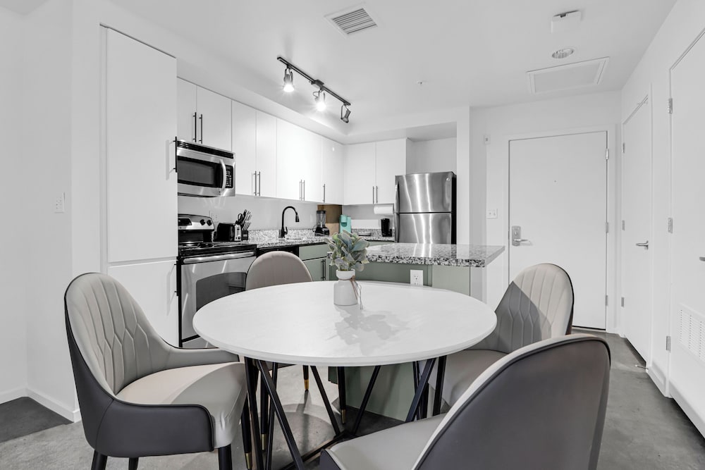 Phoenix Urban Luxury Escape