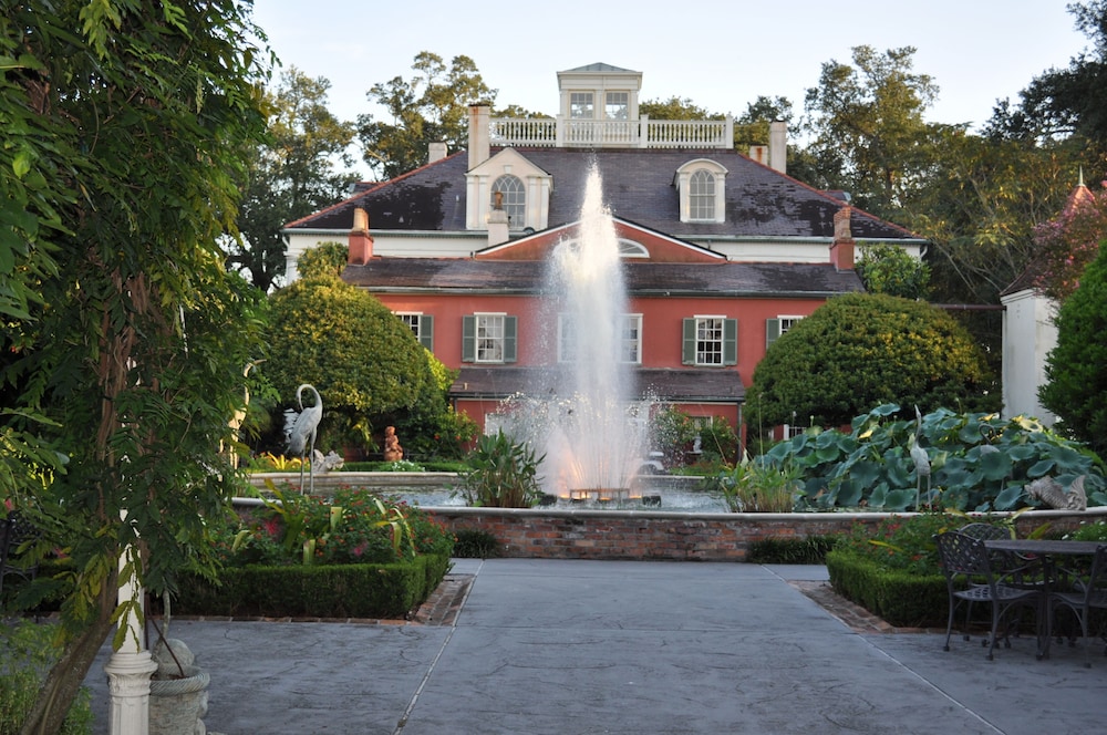 Houmas House Plantation and Gardens