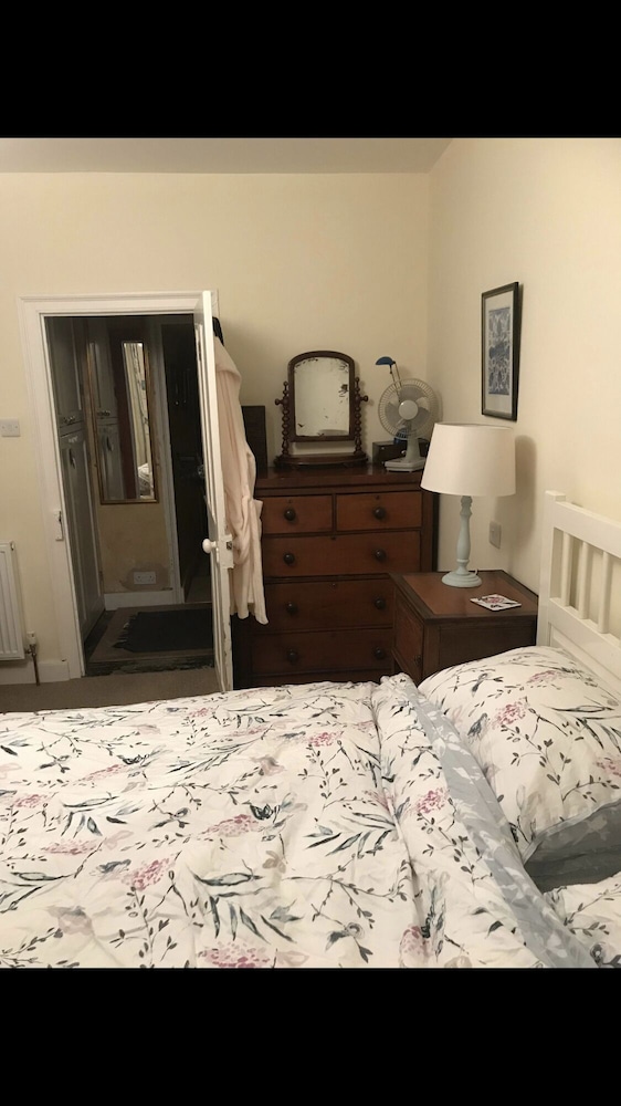 The Old Manse B&B