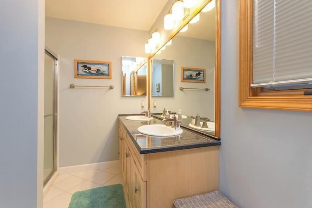 Henlopen Avenue 62