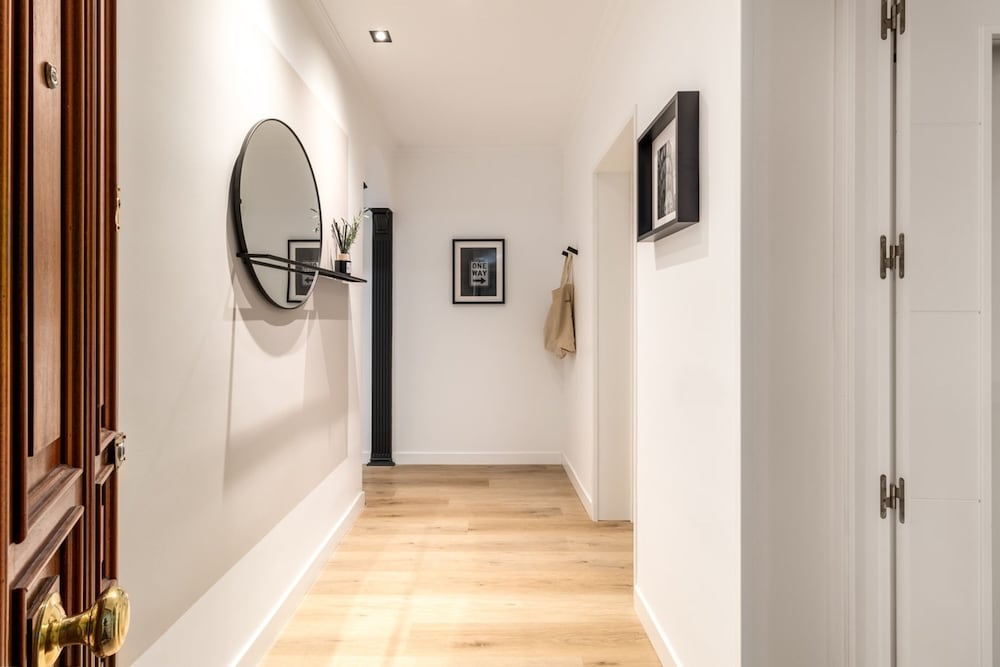 Nicks - 2 Bedrooms in Trafalgar