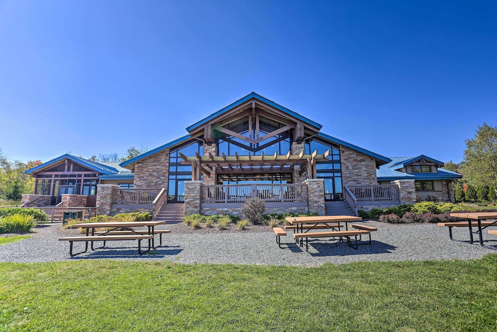 1 Mi to Arrowhead Lake: Pocono Home w/ Fire Pit