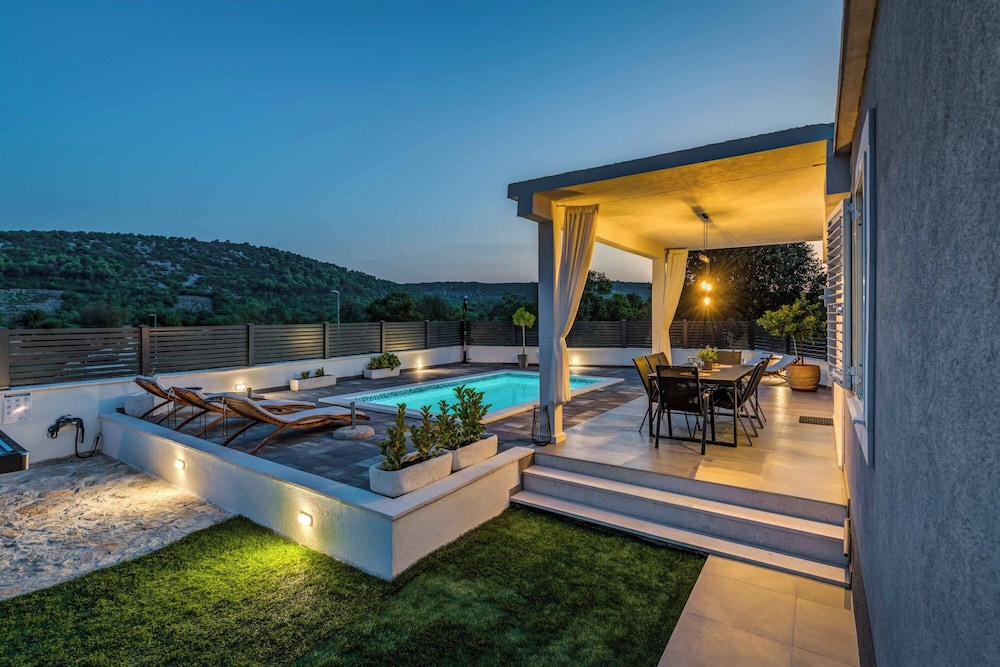 Villa Tranquil Rest