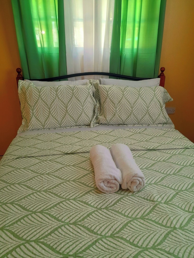 Pinard's Vacation Home-Apt 3