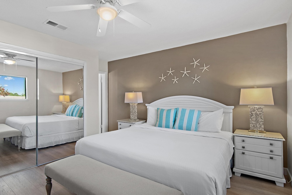 Chateau La Mer II #903