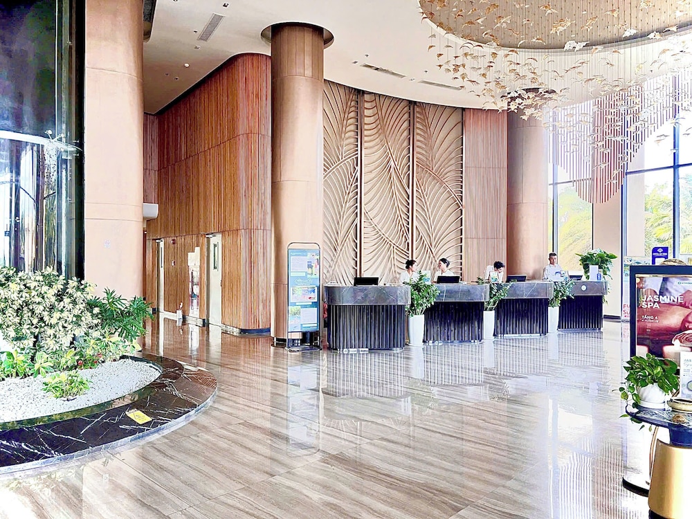 Deluxe Villa Beach Front