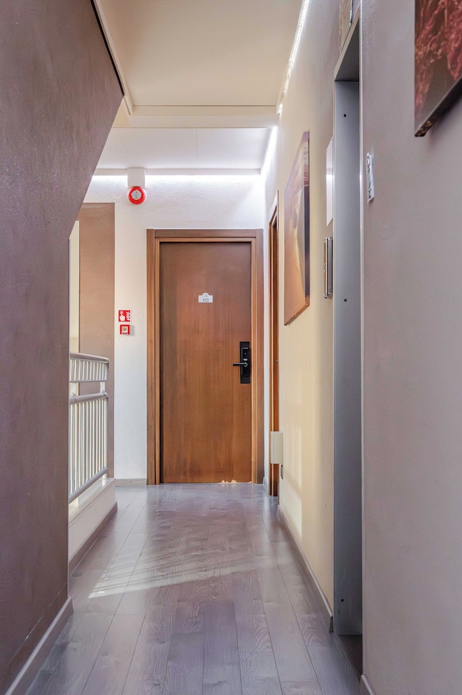 Hotel 3 Cozy and Authentic Stay in Ventimiglia