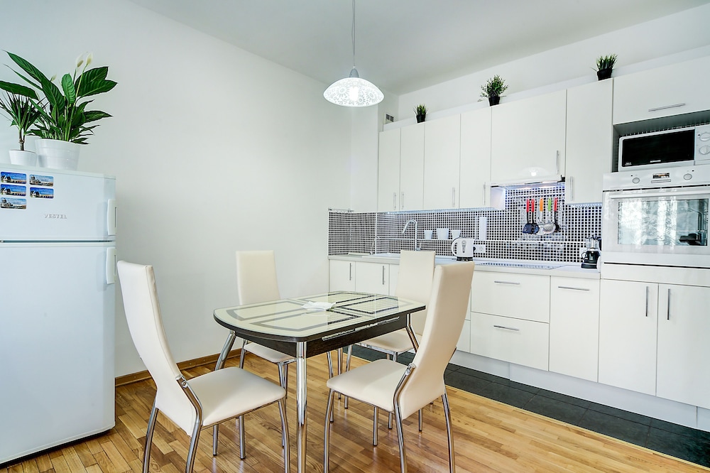Home4day Sunny City Central Flat