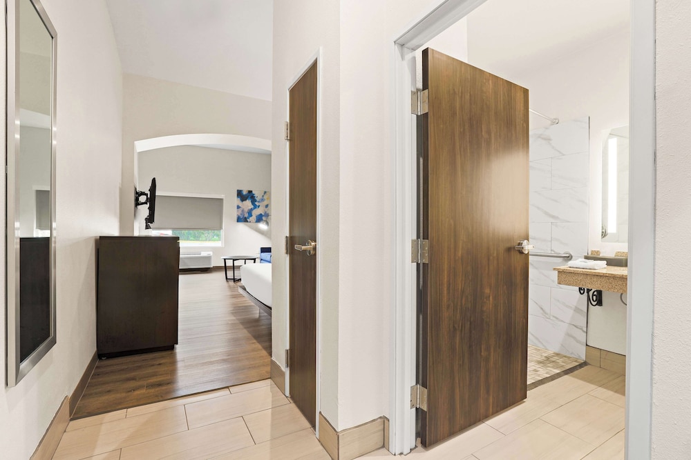 Best Western Iowa/Lake Charles East - Property Image 23