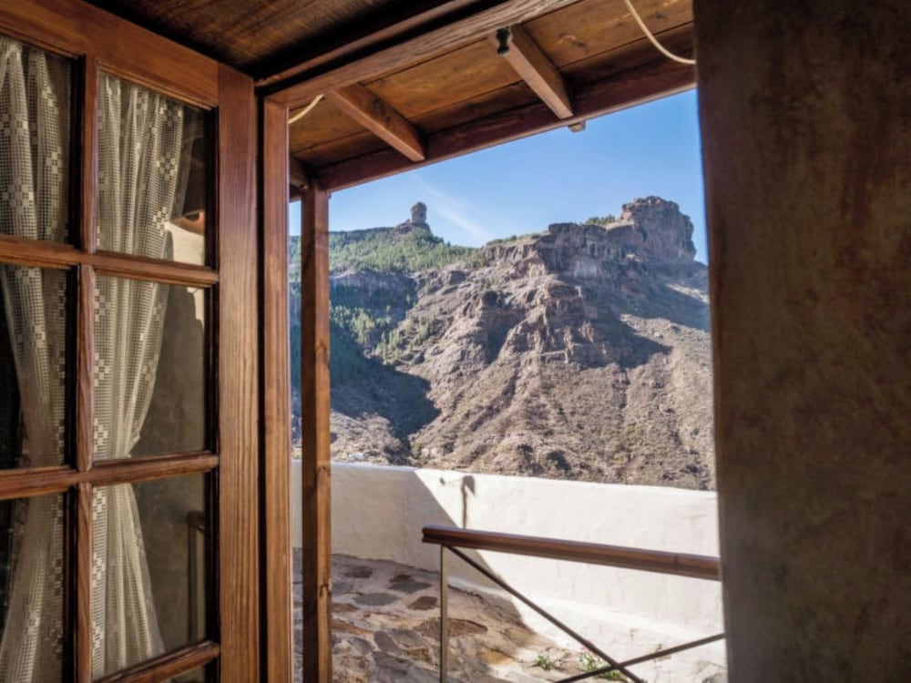 Tejeda Mountain Villa Retreat, In the Very Heart