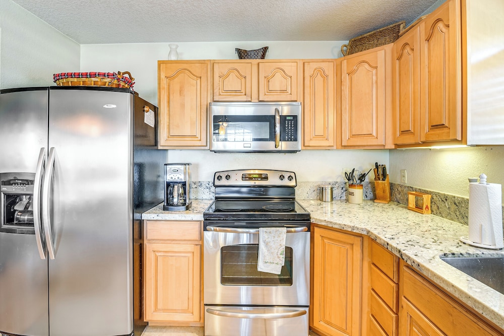 Intracoastal Views & Deck: Surfside Beach Home