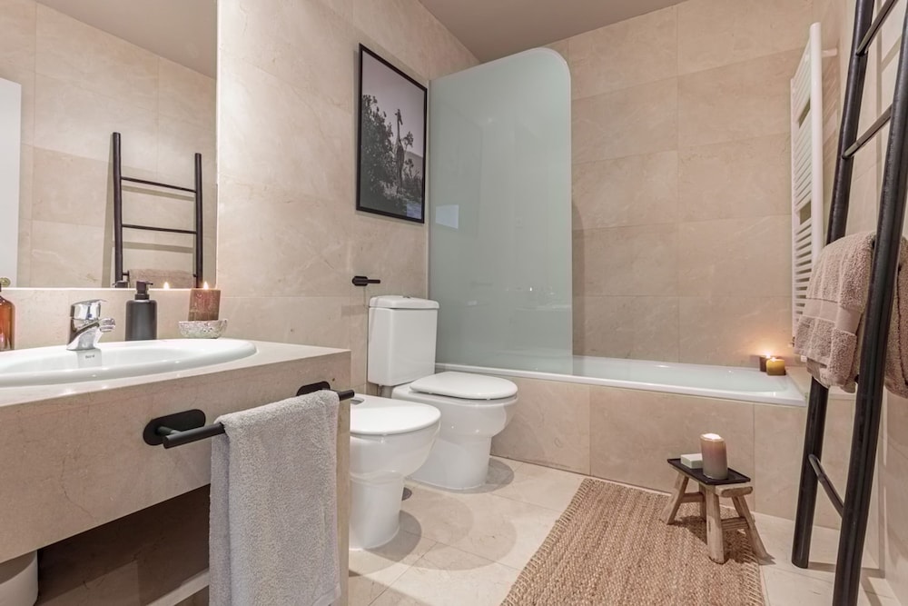 Rachid - 2 Bedrooms in Azca