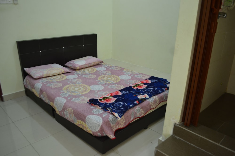 Sitiyam Homestay Seri Kembangan photo 4