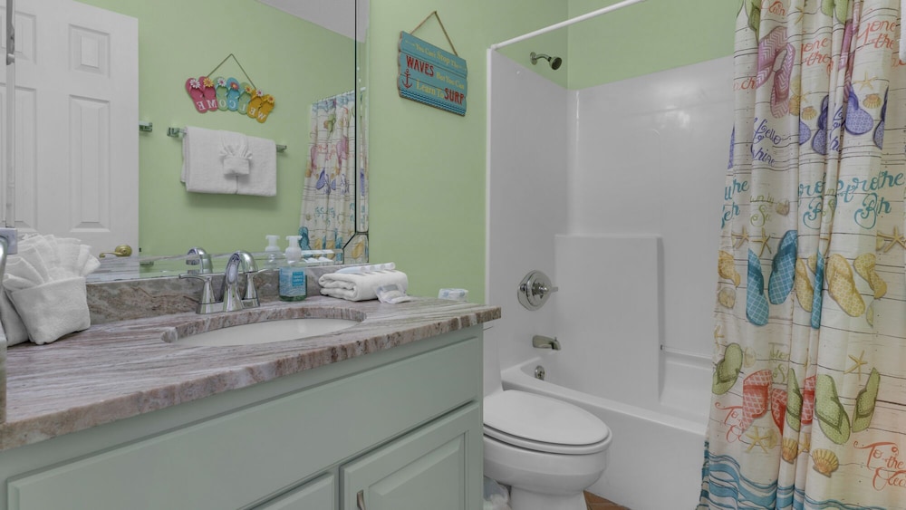 Beachside Stay w/ Pool & Beach Access + Free Attraction Tickets!
