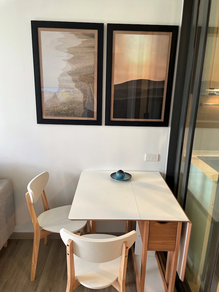 Apartment at Sky Park Condo by Lofty view 5