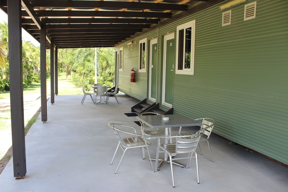 Dunk Island View Caravan Park