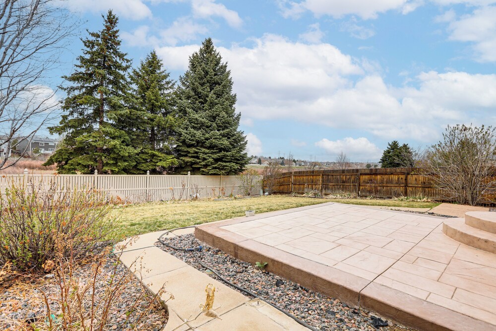 5 Mi to Cherry Creek State Park: Home w/ Yard!