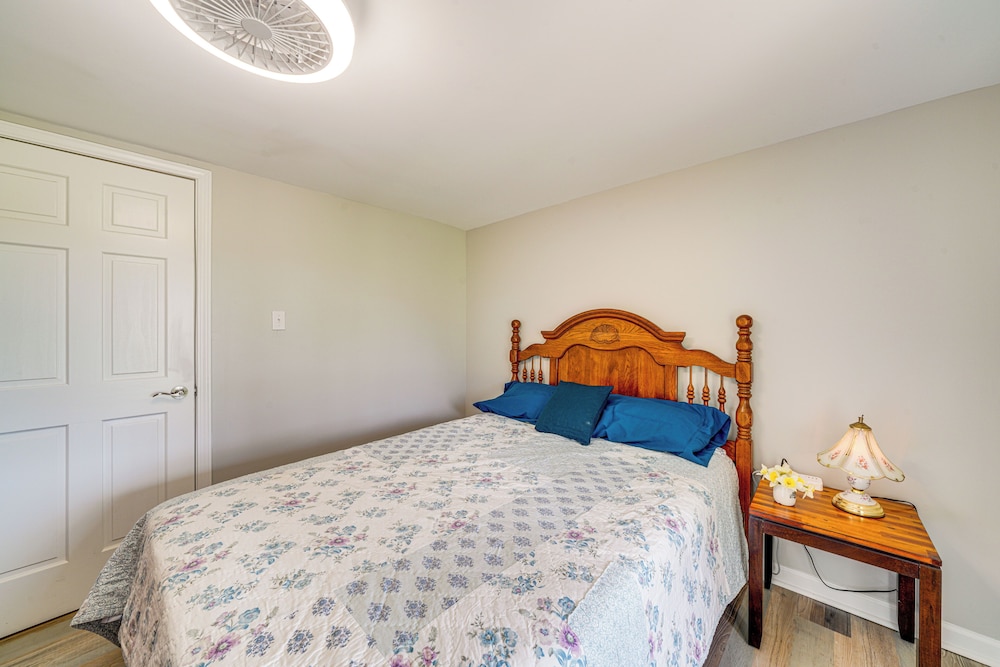 3 Mi to Caesars Casino: Indiana Retreat w/ Patio!