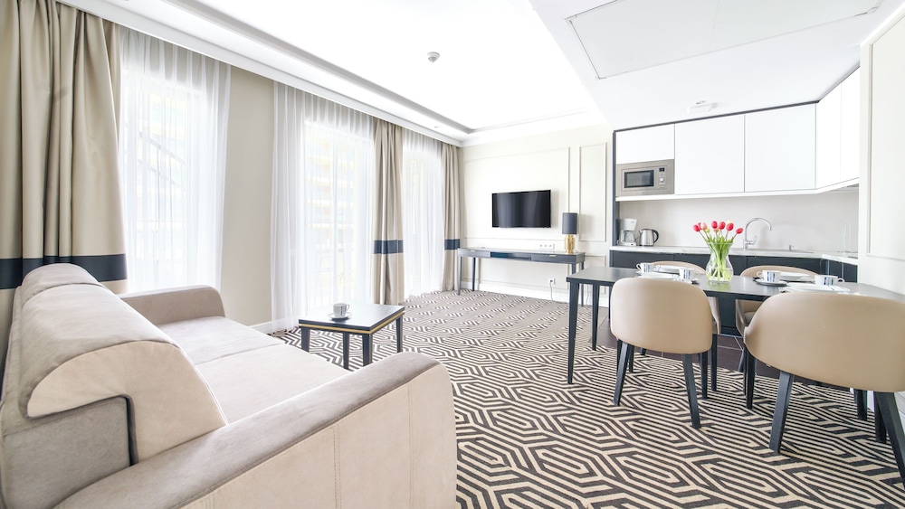 Apartamenty Sun & Snow w Baltic Park Fort z prywatnym jacuzzi