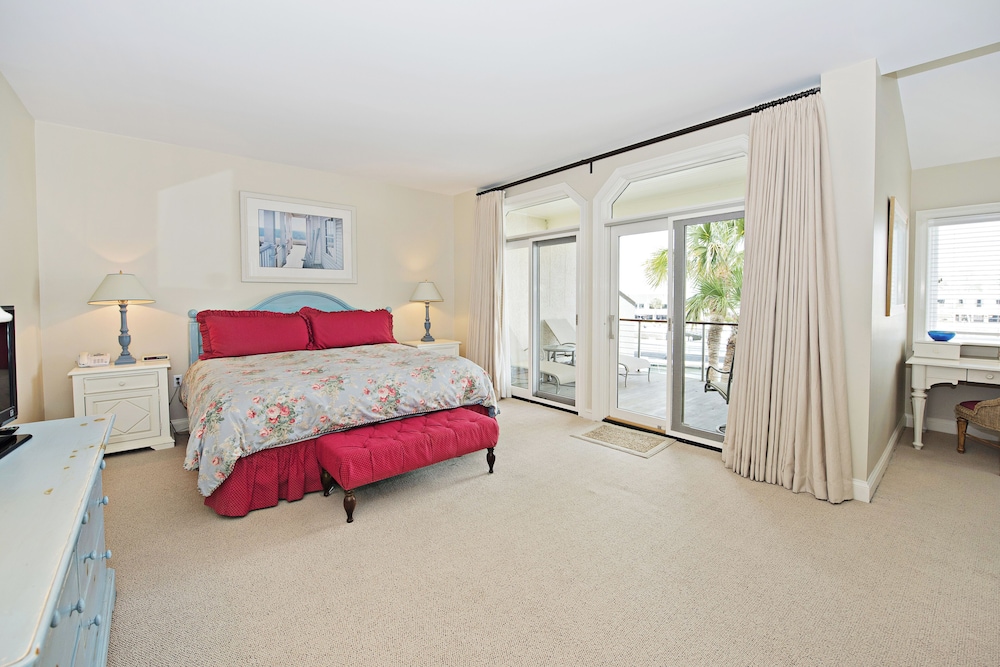 1116 Harbour South Club Villa at The Sea Pines Resort