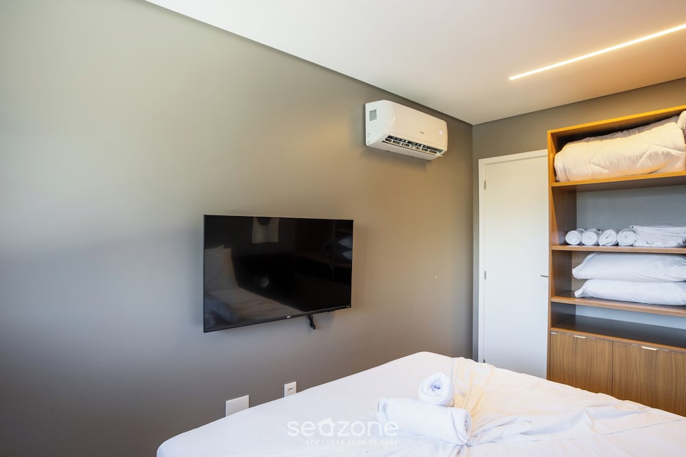 Apt With Pool 200m From the Beach Skc0414