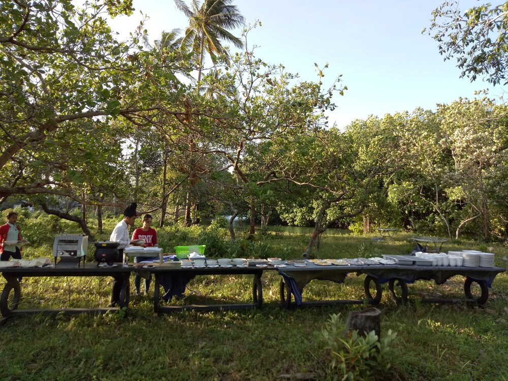 Koh Rong Love Resort - Hostel