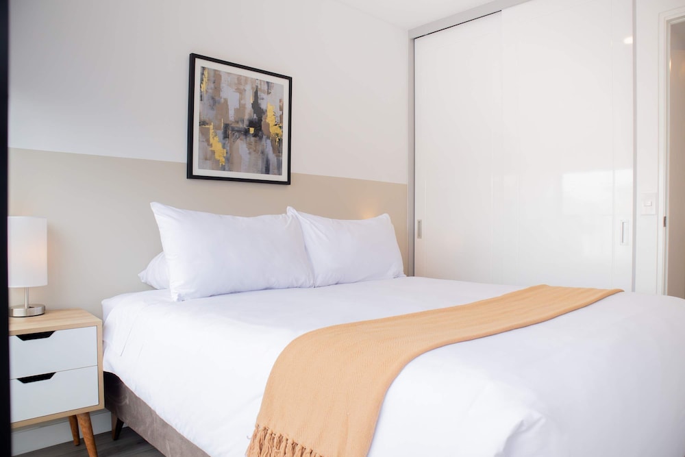 w Amazing 3BR w Balcony in Miraflores