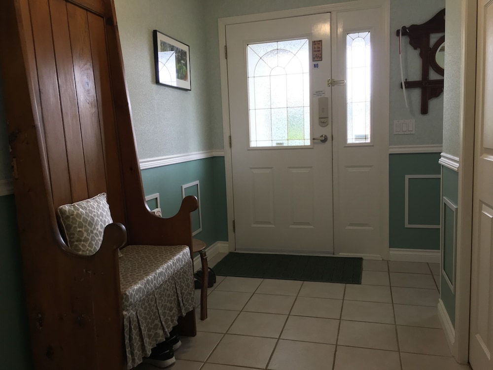 Alexandria House Bed & Breakfast - Image 2