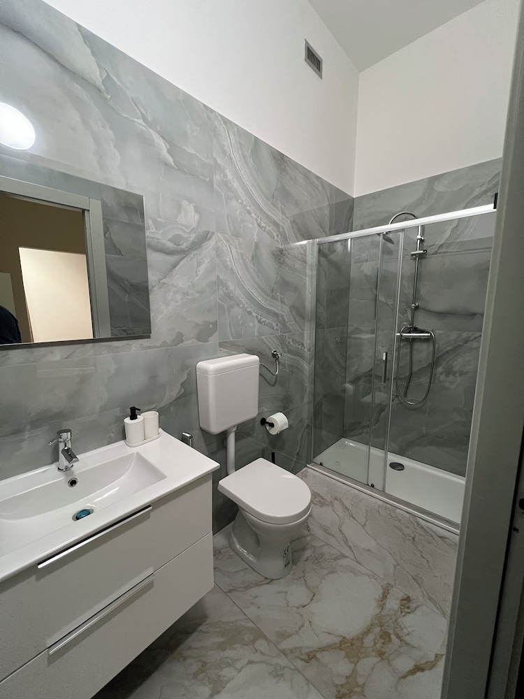 The Central Rock Inn camere con bagno privato self check in