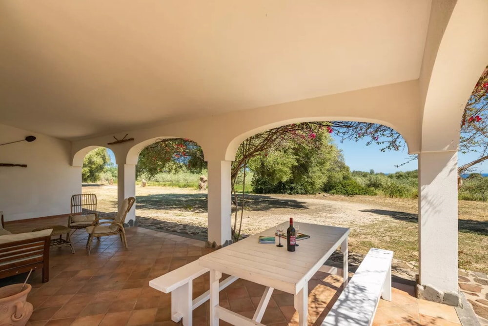 Lovely Cottage With Garden Near Orosei