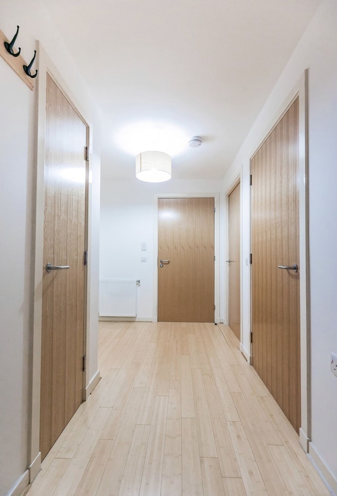 Stylish 2 Bedroom Apartment Aberdeen City Centre view 5