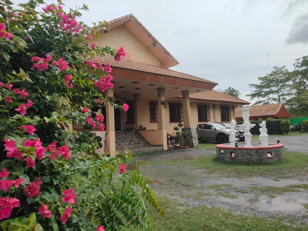 Changthai Comfort Guest House