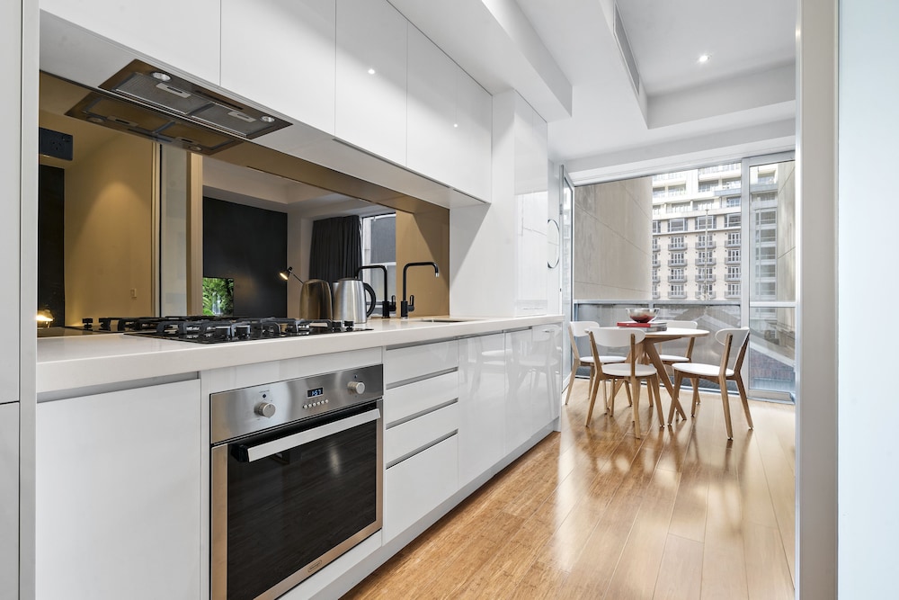 Melbourne Vacations - Kristina, 1BDR Melbourne Apartment - Property Image 5