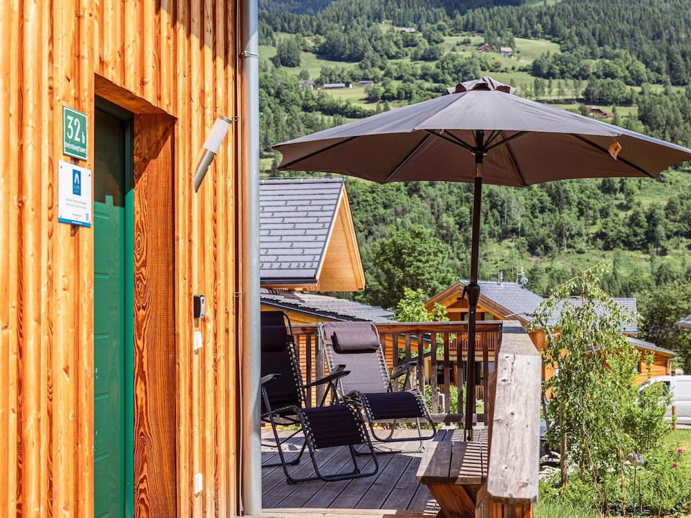 Nice Chalet With Whirlpool