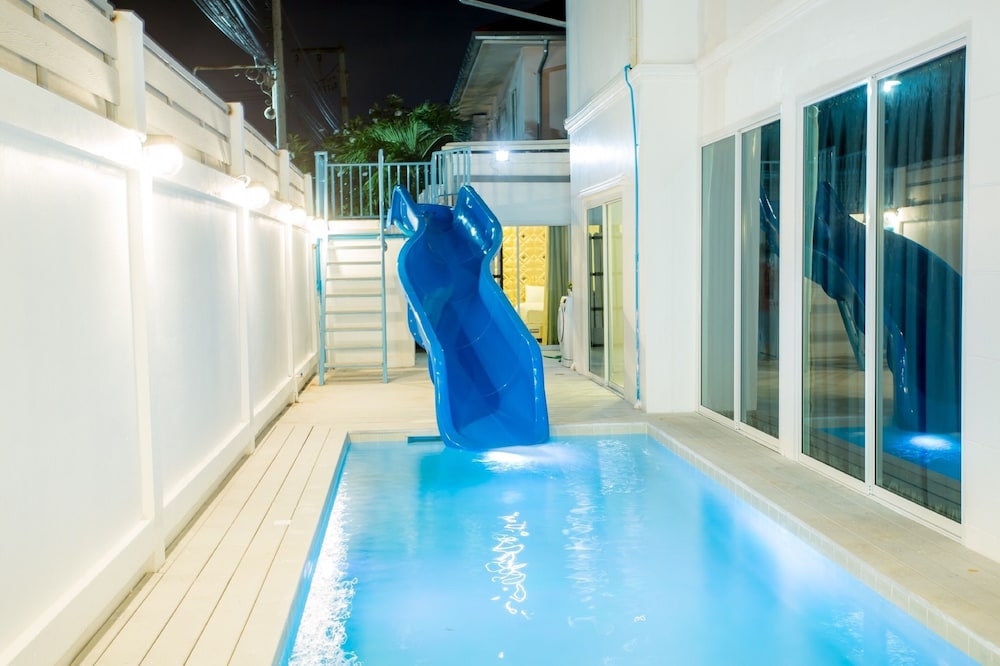Pattaya Pool Villa