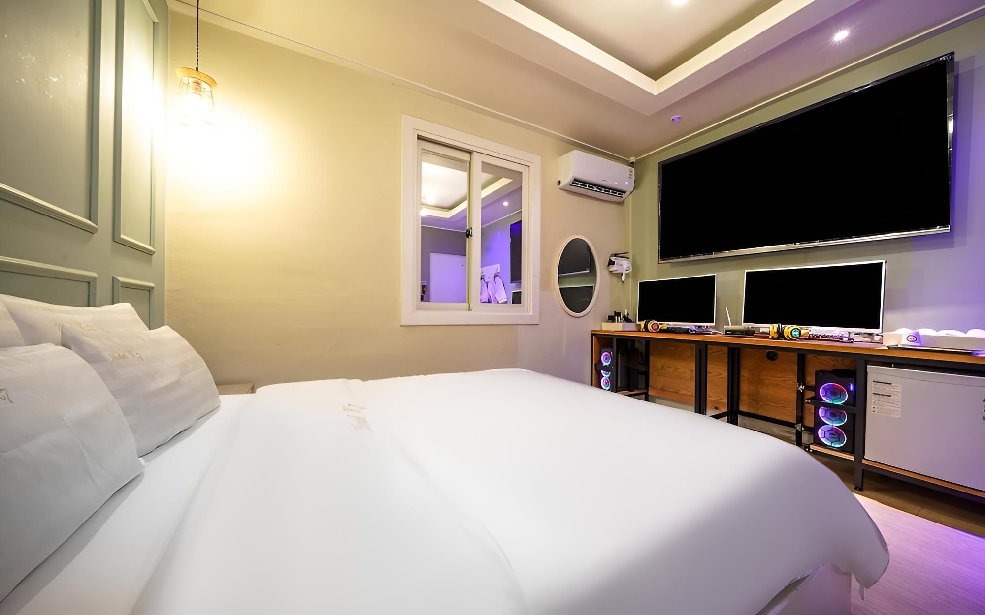 K7 PC Cheongju Hotel view 2
