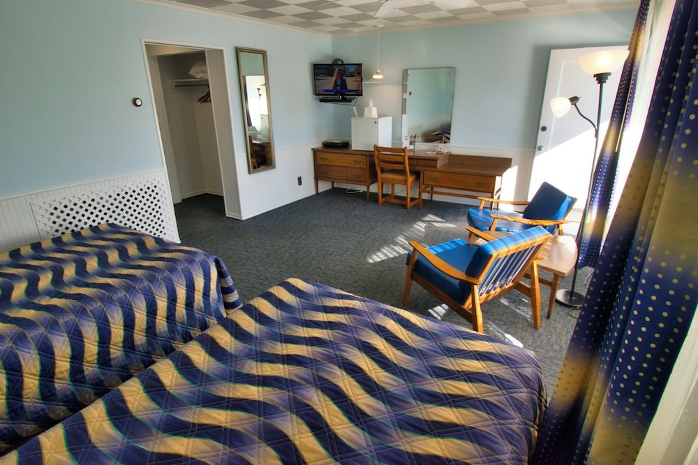 Harborside Motel