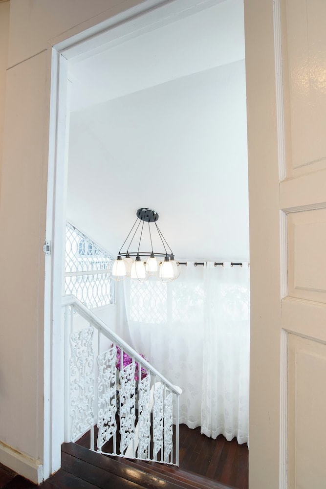 Cozy 6BR Pool Villa Close to Beach CP6