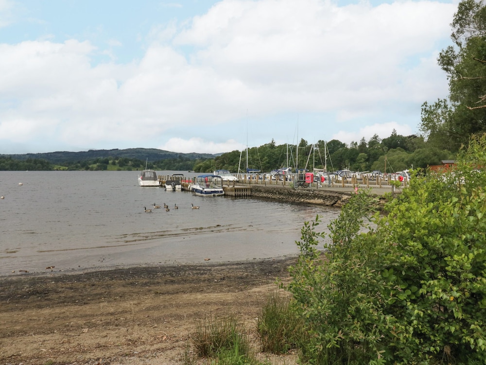 Môn