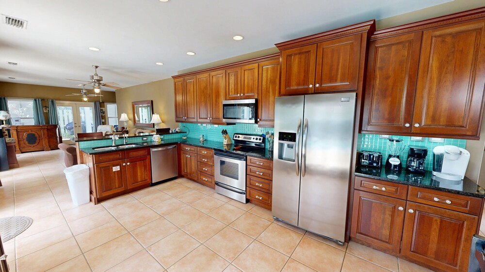 1 Cozy Cove 3 Bedroom Home