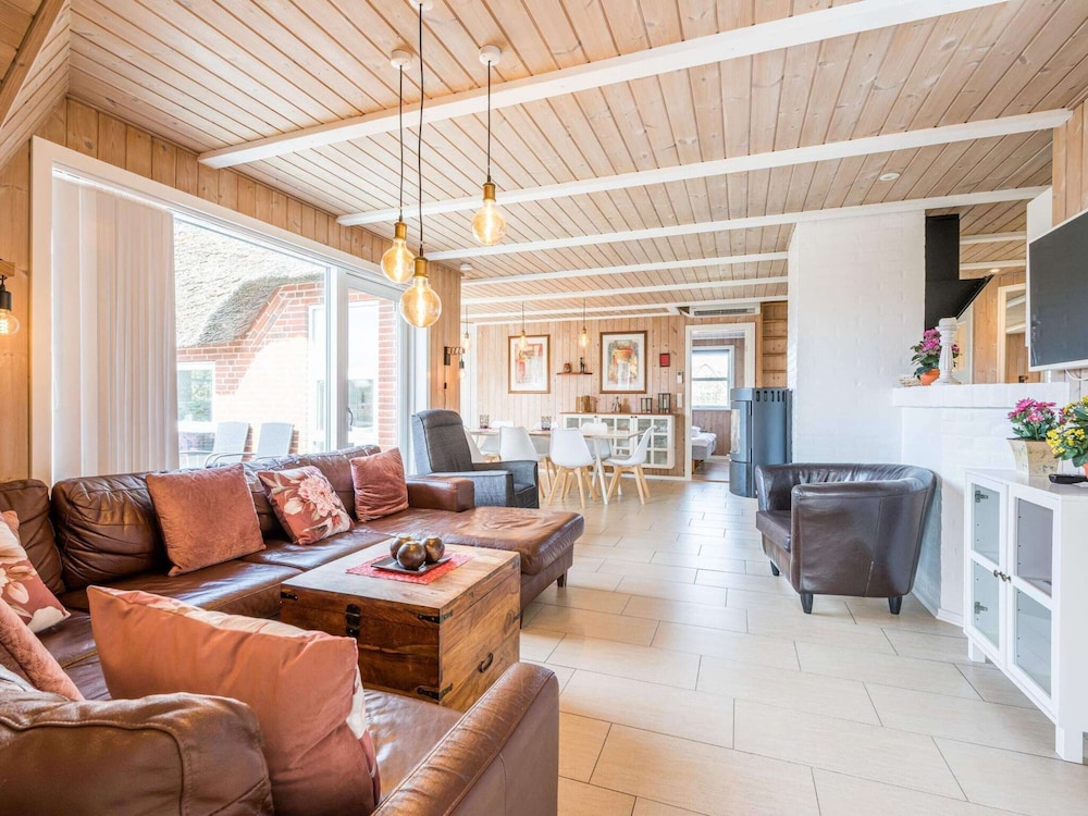 8 Person Holiday Home in Blavand