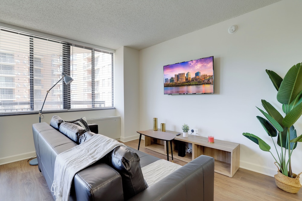 Metro-Friendly DC Apartments