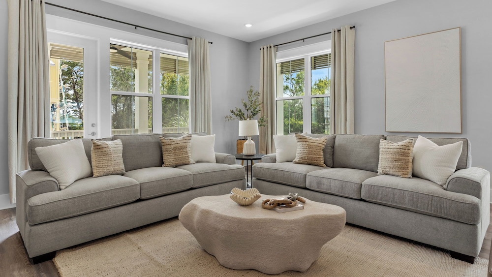 Inlet Beach Retreat With Rooftop Views, 4 Bikes + Free Attraction Tickets!