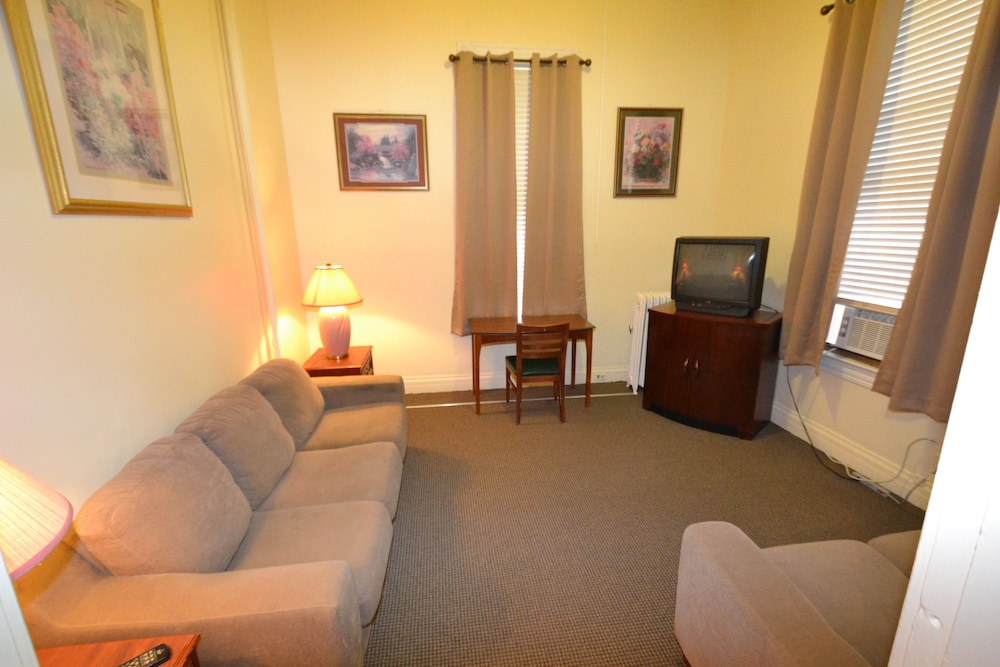Perfect Stay Inn & Suites