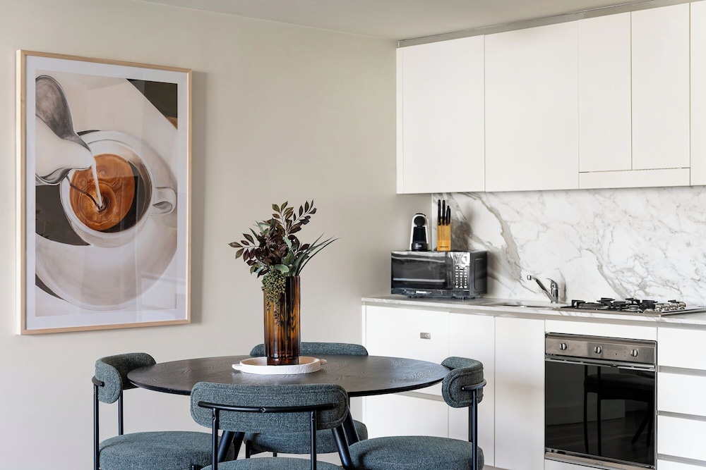 Crown Street Apartments by Urban Rest