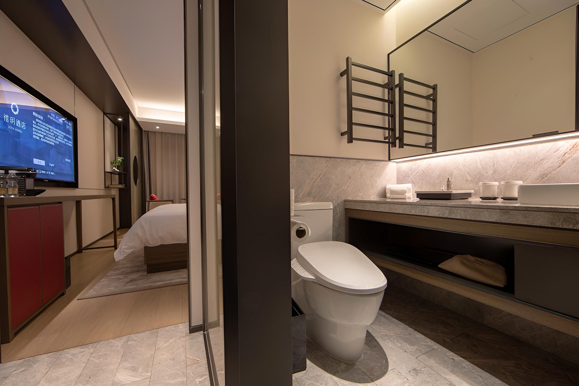 JOYA Shanghai Xujiahui Hotel