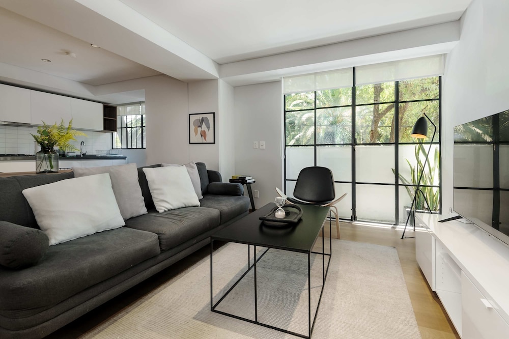 w Radiant 2BR in Roma Norte