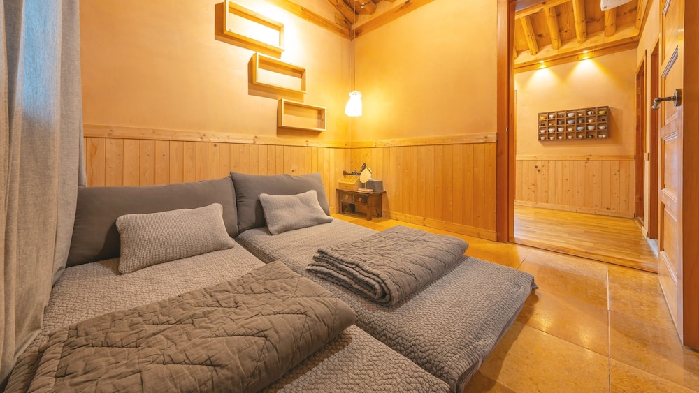 Yangpyeong Vivaco Hanok Stay