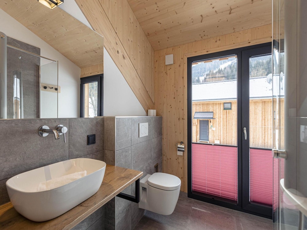 Nice Chalet With hot tub view 4
