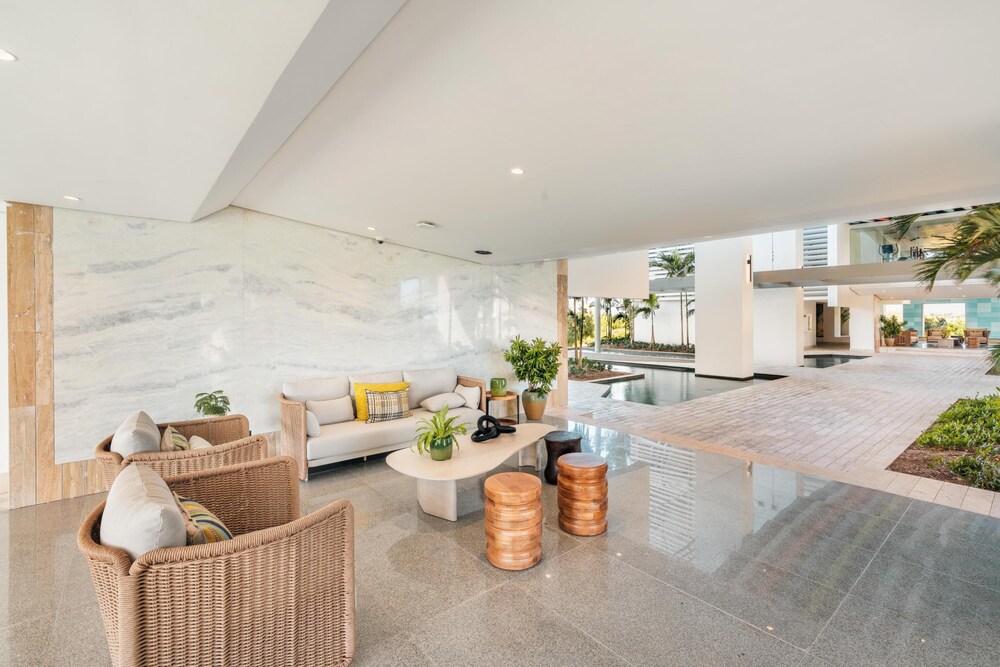 Amazing Penthouse in Exclusive Tower in Capcana